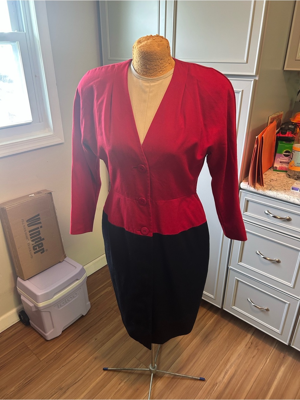 Vintage Women’s Two-Tone Red and Black Peplum Jacket Dress 100% Wool Size 12